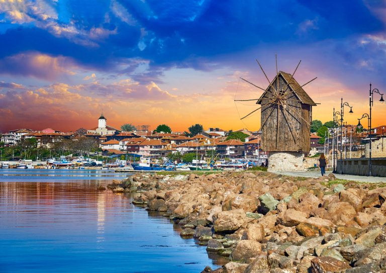 Ηλιόλουστη Ακτή Sunny beach • 13 - 16 Αυγούστου